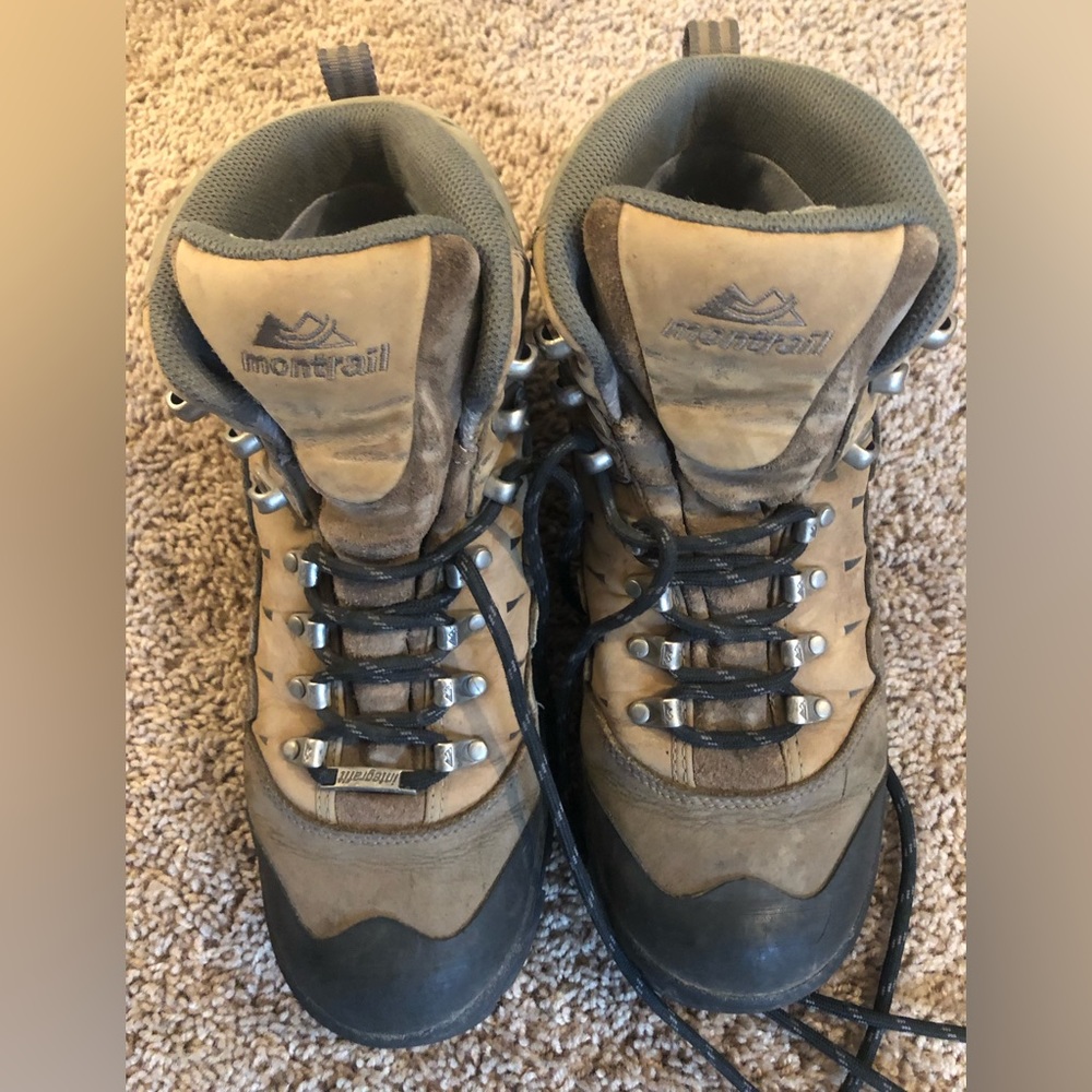 Montrail hiking boots women’s size 10